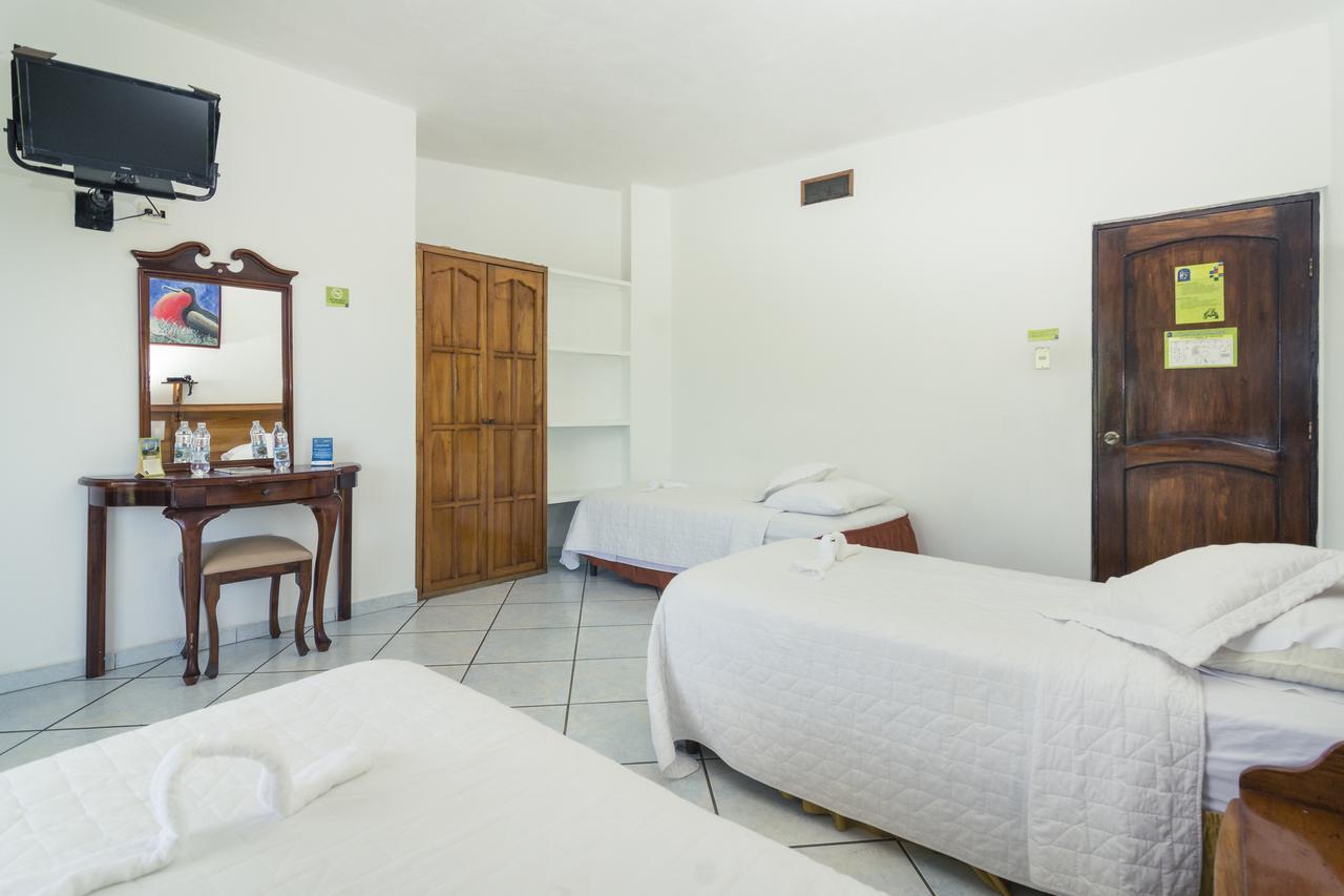 Grand Hotel Lobo De Mar Puerto Ayora  Zewnętrze zdjęcie